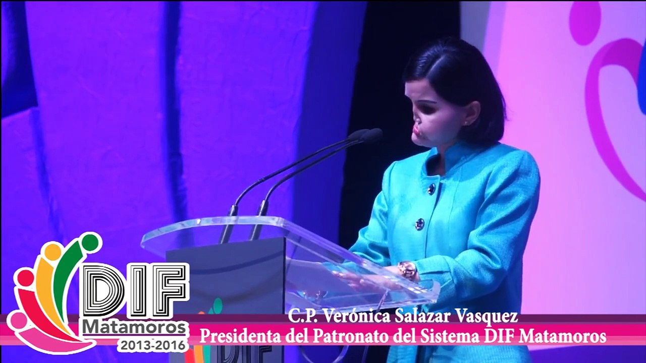 Abrazando el Exito Conferencia Adriana Macias - DIF Matamoros