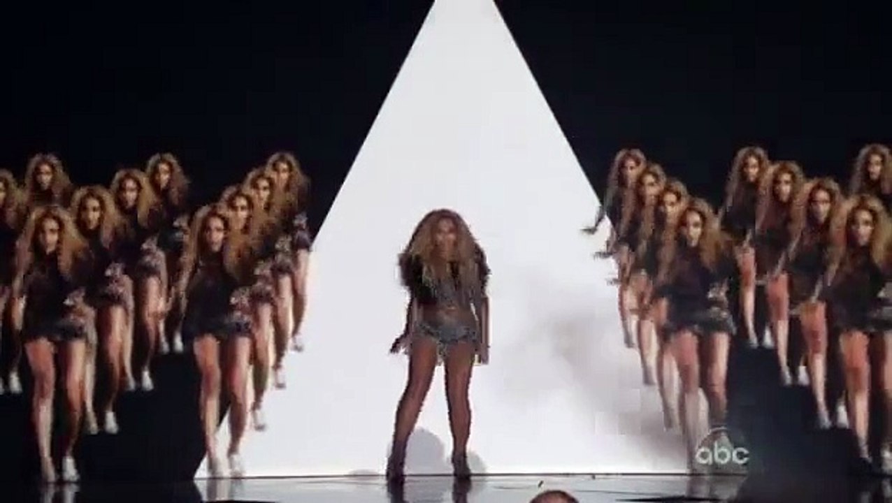 Beyonce Billboard Awards 2011