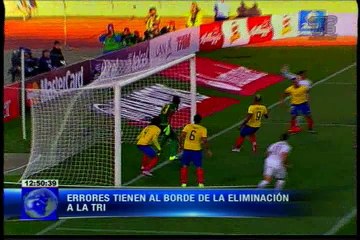 Errores tienen al borde de la eliminación a la Tri