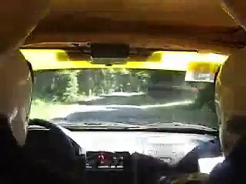 RALLYE VAL DE SEVRE 2015-ES4 EQUIPAGE GERAUD 106s16 N2