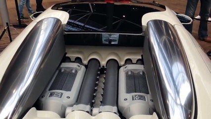 The Buggati Veyron Super Sport   at Beaulieu motor museum