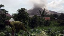 Hundreds Evacuated In Indonesia Volcano Alert