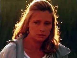 Return to Eden - scène du crocodile