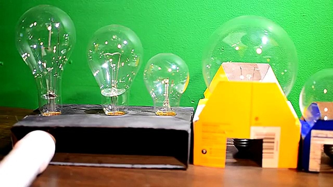 Turn an Ordinary Light Bulb into a Plasma Globe