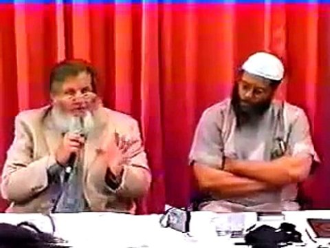 135 people convert to Islam after Yusuf Estes lecture