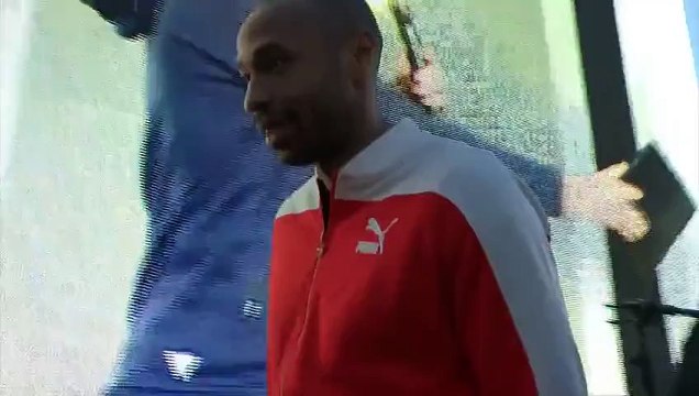 Arsenal reveal new Puma home kit for 2015-16 season at the Emirates Stadium