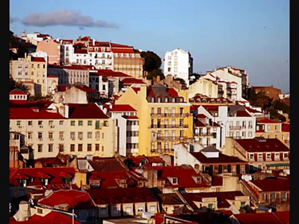 AMÁLIA RODRIGUES - "ALFAMA"