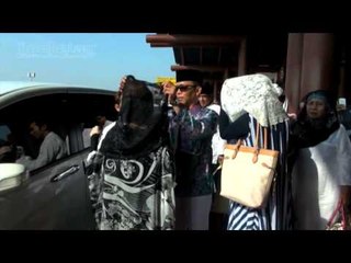 Ayu Ting Tiang Antar Orangtua Berangkat Haji