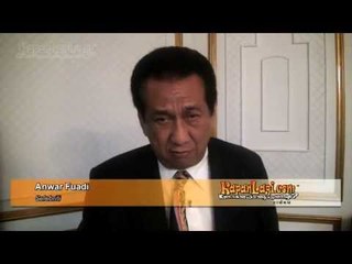 Anwar Fuadi Komentari Bahasa Intelek Vicky Prasetyo