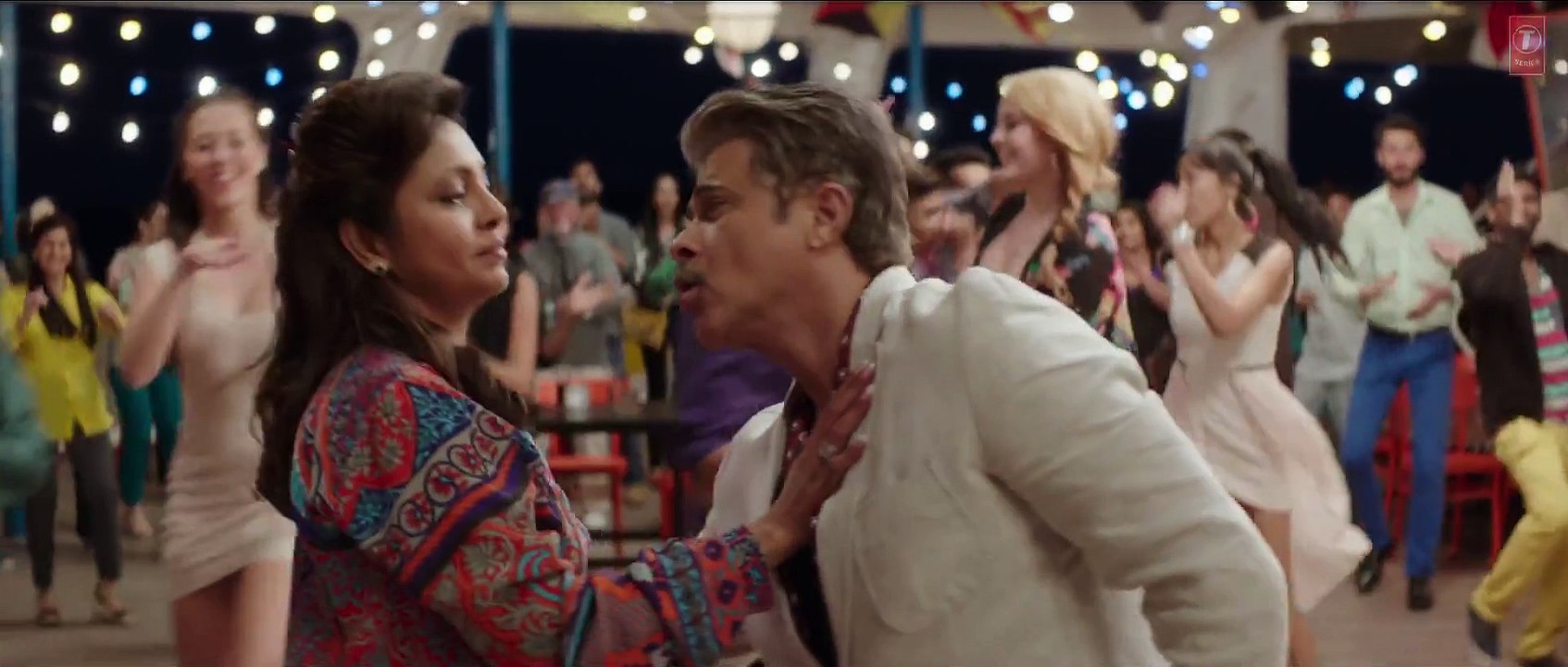 Gallan Goodiyaan' Full VIDEO Song - Dil Dhadakne Do - T-Series