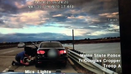 Un policier sauve un homme d'une overdose d'héroine !