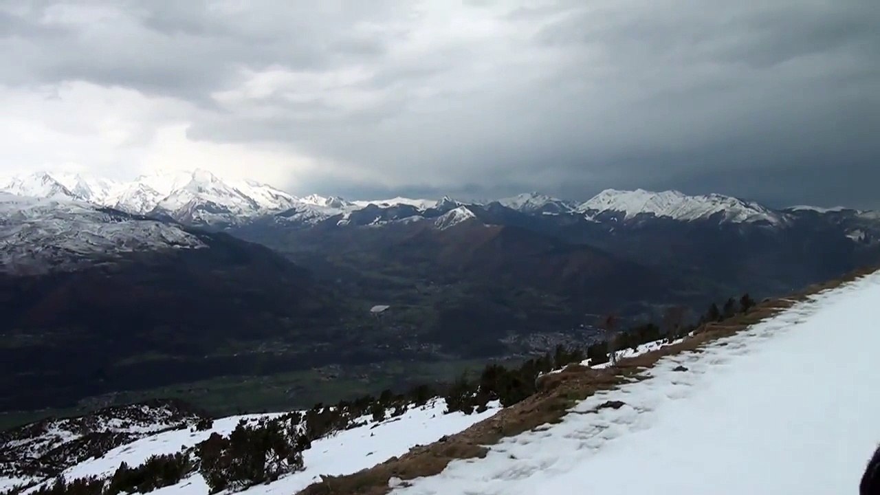 5 minutes de traineau à Hautacam dans les Hautes Pyrénées avec nos Malamutes de l'Alaska