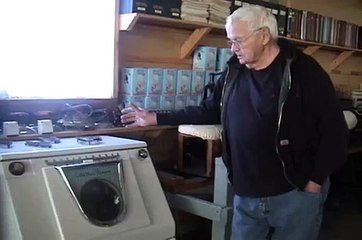 Washing Machine Museum - musical clothes dryer that plays the song: "How Dry I Am"