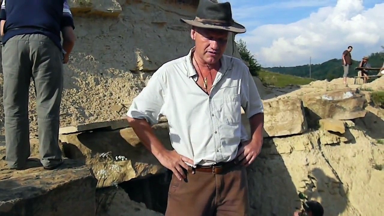 Dr Semir Osmanagic @ Vratnica Tumulus, Bosnian Valley of the Pyramids 1/3