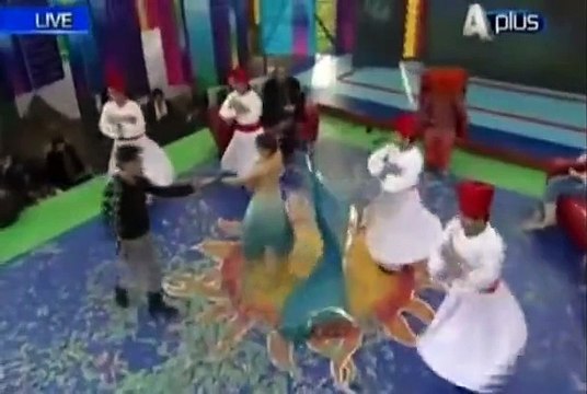 How Sahir Lodhi is Covering the Private Parts of a Dancer