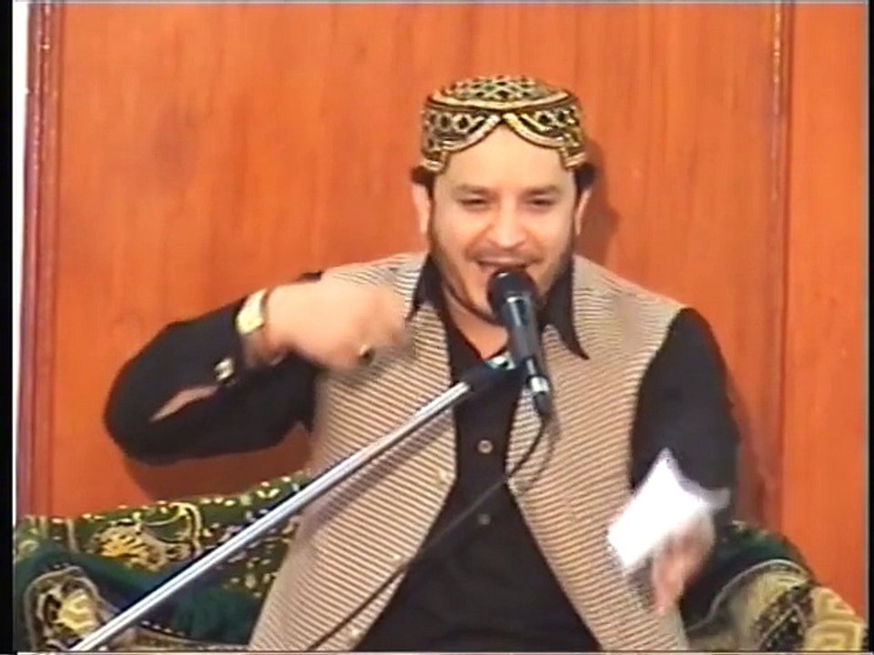 SHEABAZ QAMAR FAREEDI URS E KHUSHTAR AT PLAINES DES PAPAYES MAURITIUS 2010 - Shahbaz Qamar Fareedi