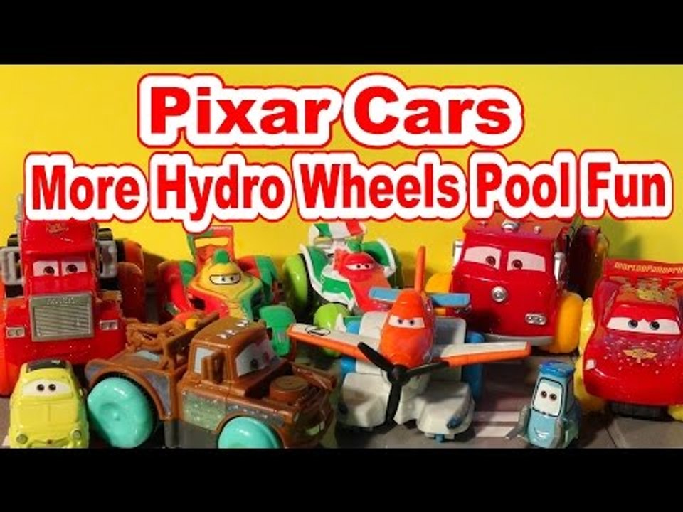 Disney Pixar Cars and Dusty from Planes with the Hydro Wheels Cars Lightning McQueen, Mater Red, and