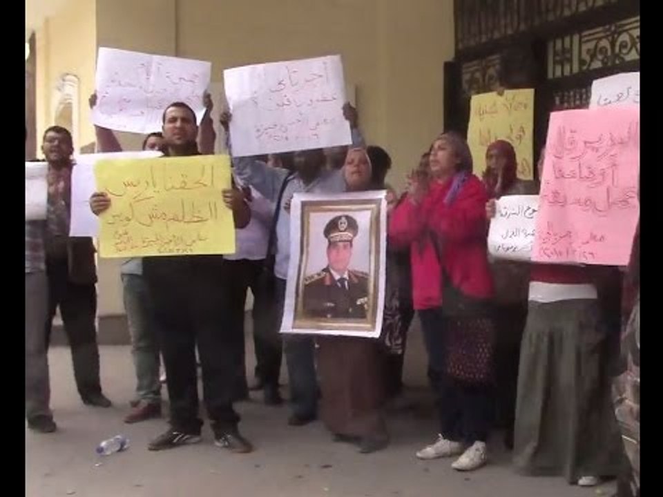 معلمو الأجر: الوزارة بعد ما سدت بينا العجز عايزة ترمينا في الشارع