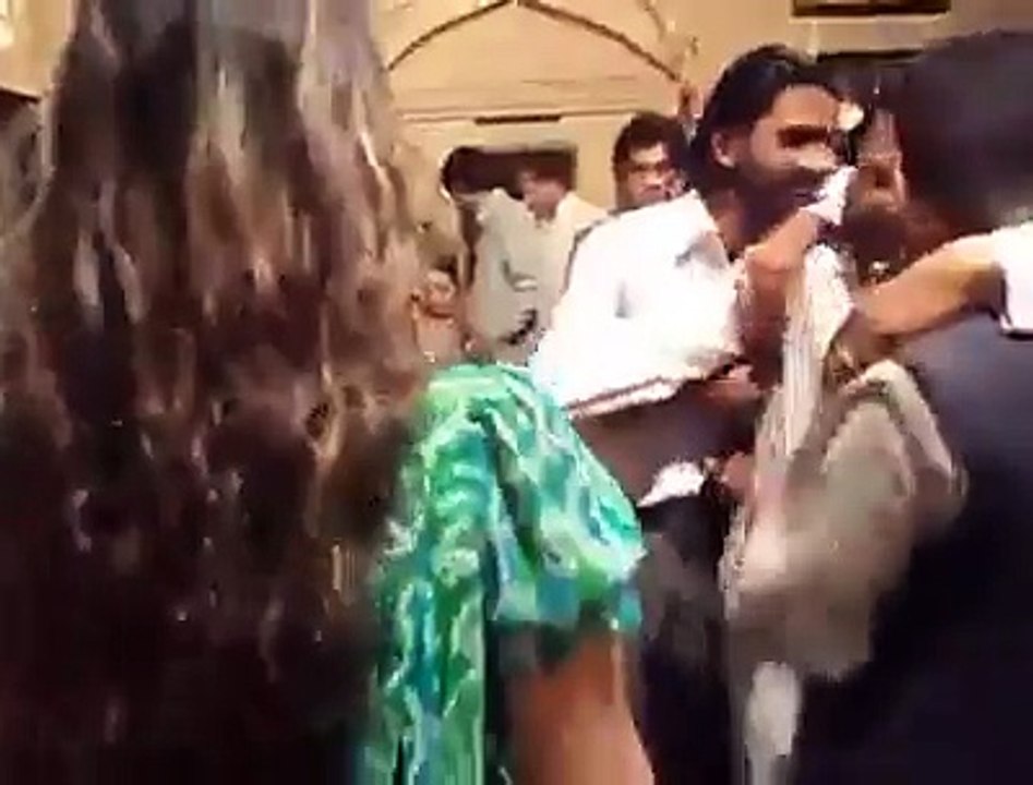 Dancer Fight A Man