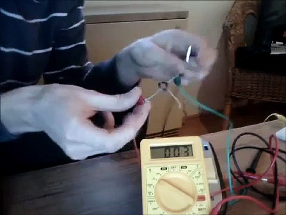 Freie Energie / Free Energy Strahlungsenergie / Radiant Energy (Nicola Tesla Patent)