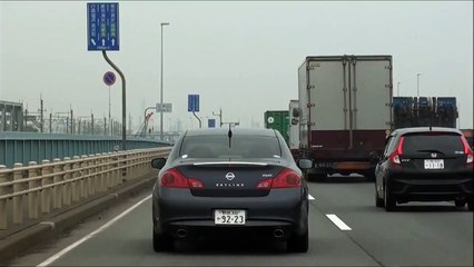 アンテナ配線処理がすばらしい機動捜査隊スカイライン覆面パトカー