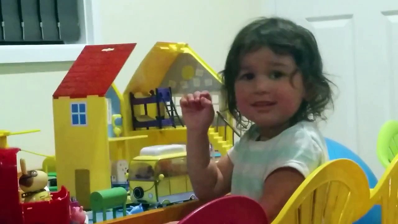 Peppa pig play set 3 year old