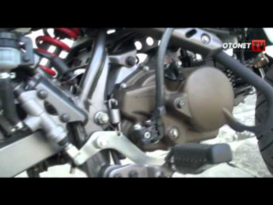 Otomotifnet - First Ride Kawasaki KSR 110