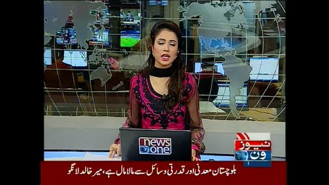 Khalid Langov presenting budget 2015-16 in Balochistan Assembly