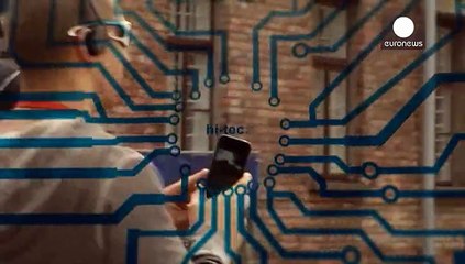 تقنية رموز الإستجابة السريعة للإطلاع على فظائع معسكرأوشفيتز