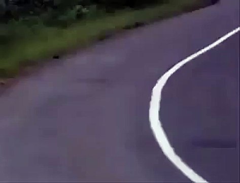 Amazing accident on hairpin bend