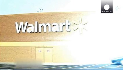 Descargar video: Walmart sotto accusa: eluderebbe il fisco per miliardi di dollari