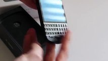 T Mobile BlackBerry Q10 unboxing
