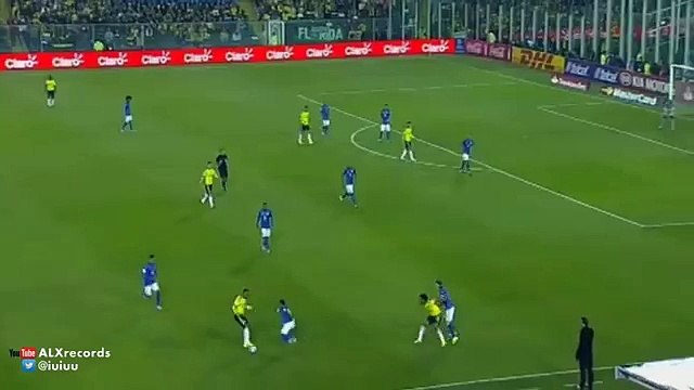 Neymar Amazing Nutmeg vs Carlos Sanchez - Brazil 0 - 1 Colombia 2015