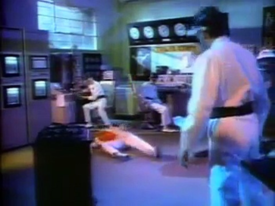 Devo - R U Experienced?