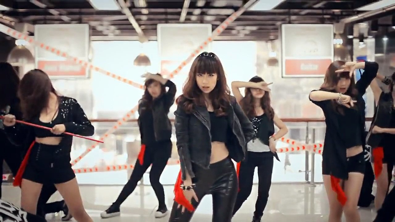 Cry Cry - T-Ara (티아라) Dance Cover by St.319 from Vietnam