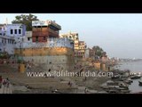 Devotees throng Ganga ghats for evening aarti - Varanasi