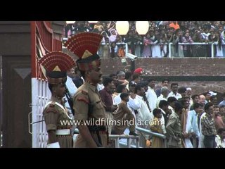 Wagah Border flag lowering cermony