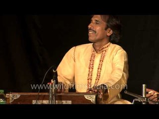 Shevanti Sanyal sings 'Mere Humnafas Mere Humnawa' ghazal - India