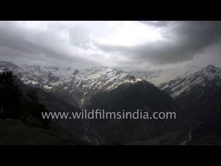 Winter snow beyond Yamunotri range in Uttarakhand