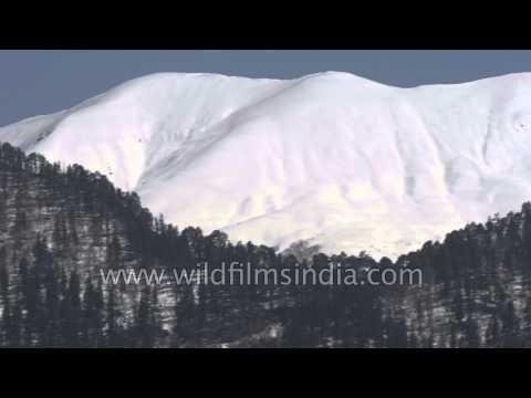 Pristine ski slopes above Yamunotri, in Garhwal Himalaya