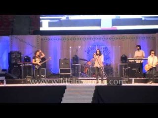 Girish and the Chronicles (Sikkim) play it live in New Delhi!