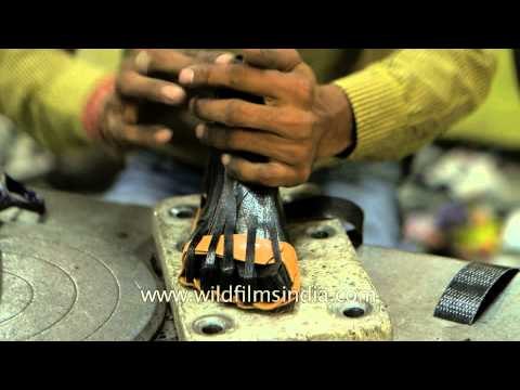 How artificial limbs are manufactured in India