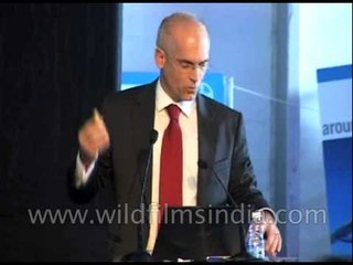 Swiss maverick explorer teaches the world about solar-powered flight