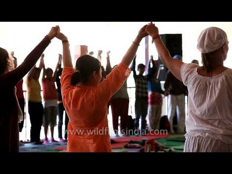 Yogis attend meditation class of Gurmukh Kaur Khalsa's - Rishikesh