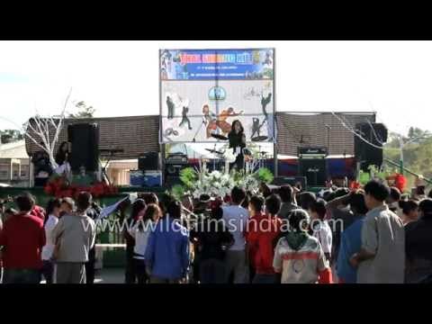 Mizo Singer Mami Varte sings 'Ka Lung Di' live at Thalfavang Kut