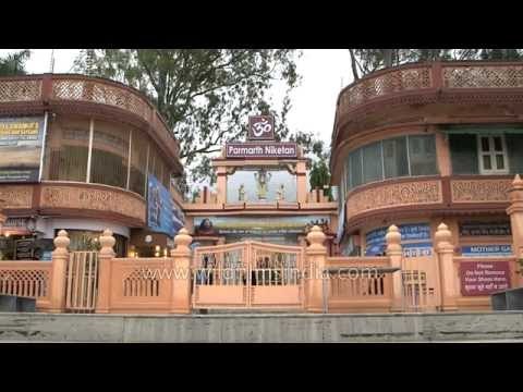 Ganga Ghat and Parmarth Ashram - Rishikesh, Uttarakhand