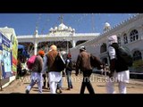 Sikh devotees reach Takht Sri Keshgarh Sahib, Punjab