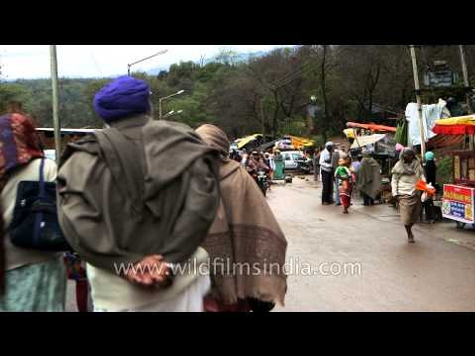 Crowd outside Dargah Peer Sai Baba Budhan Shahji in Punjab, India