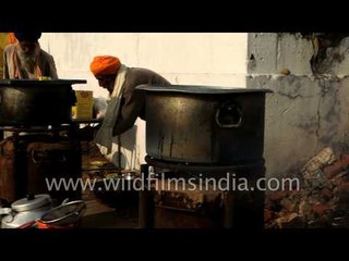 Open-air kitchen of Takht Sri Keshgar Sahib, Punjab