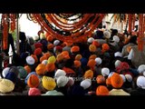 Sikh devotees at Takht Sri Keshgarh Sahib - Anandpur Sahib, Punjab